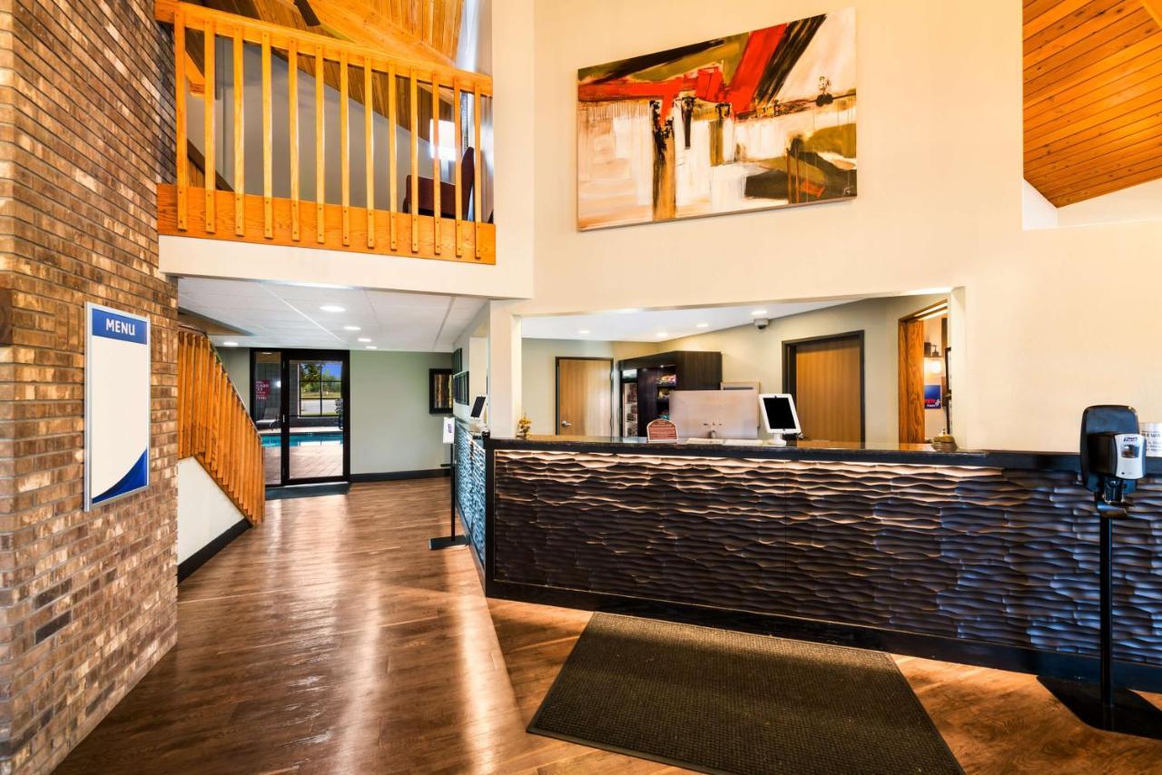 Best Western Derby Inn Eagle River Eksteriør bilde