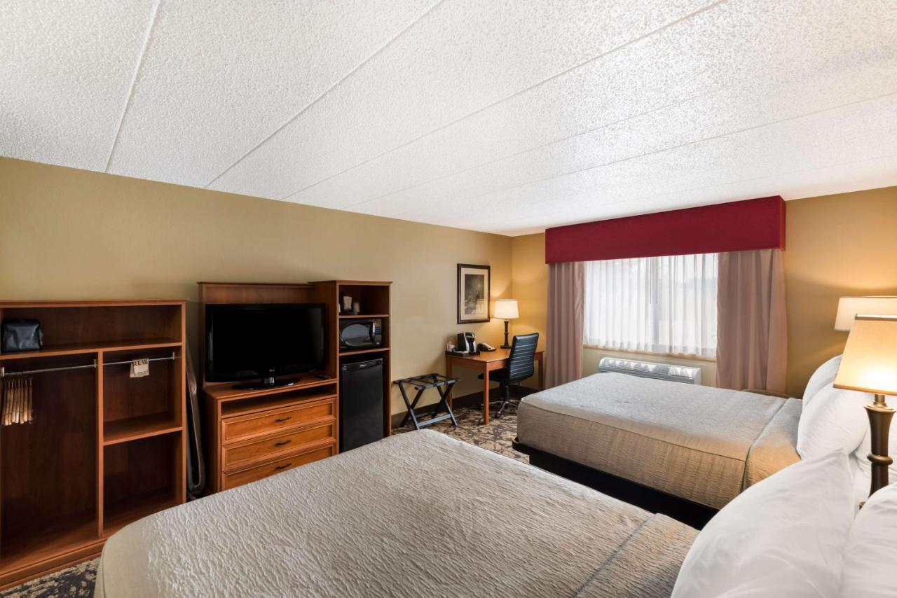 Best Western Derby Inn Eagle River Eksteriør bilde