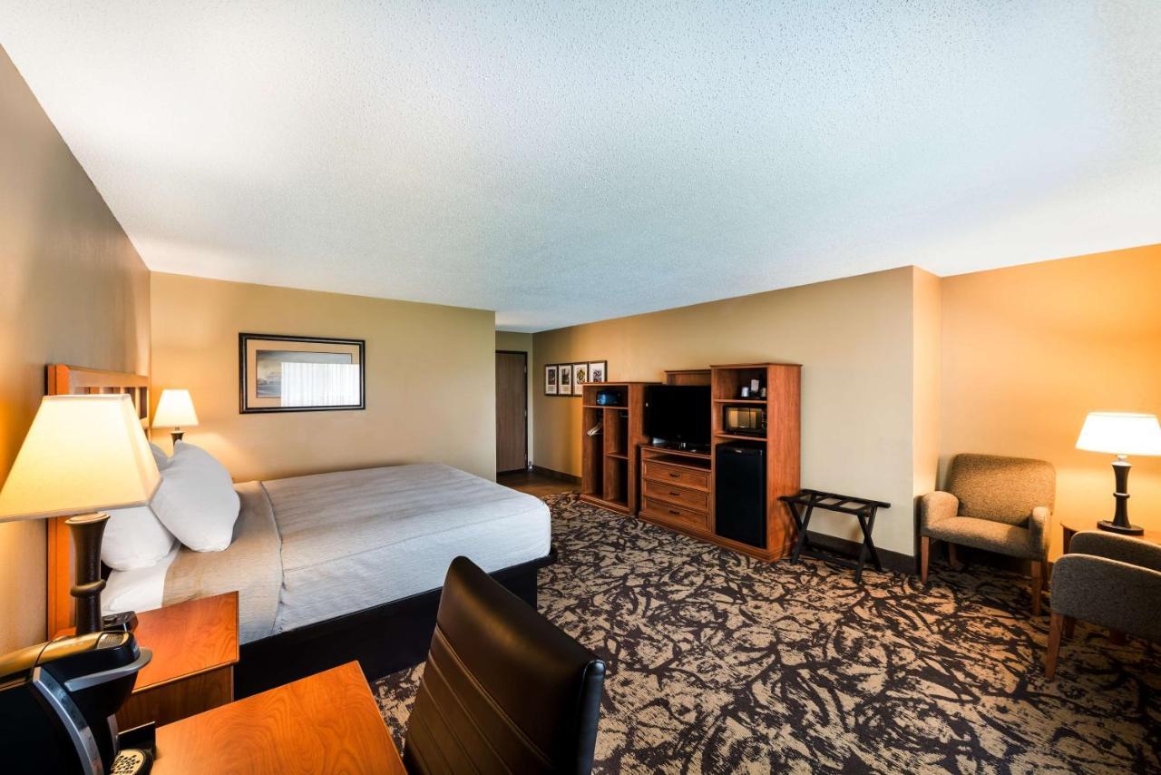 Best Western Derby Inn Eagle River Eksteriør bilde