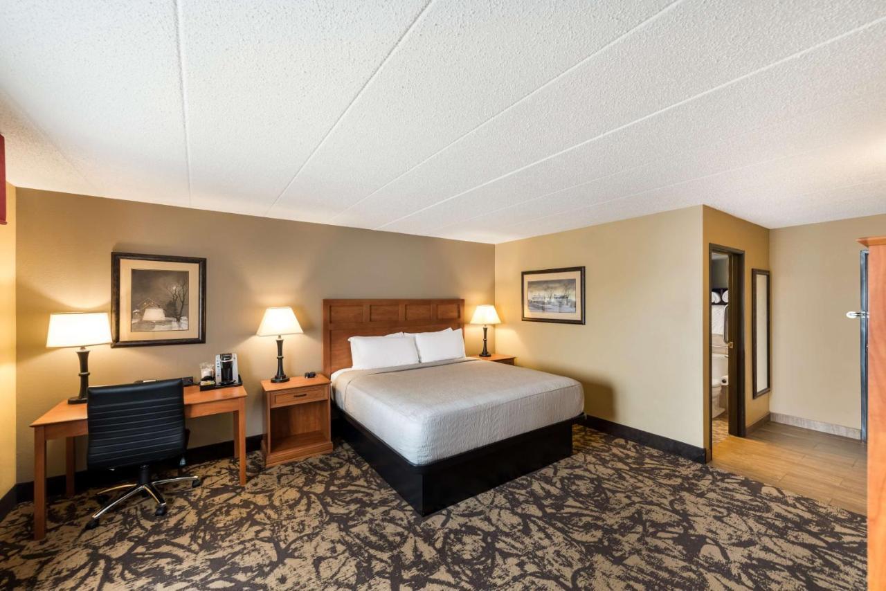 Best Western Derby Inn Eagle River Eksteriør bilde
