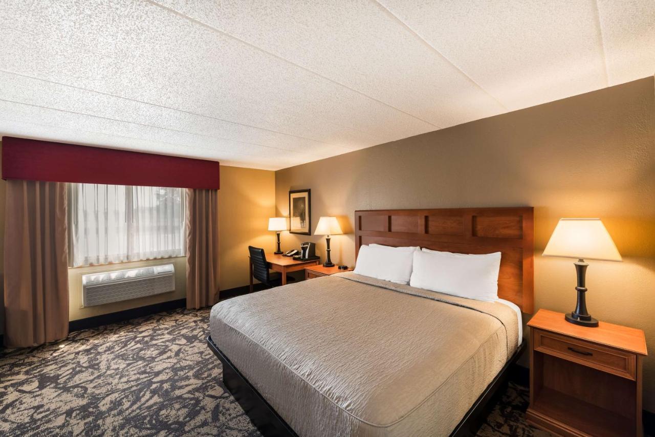 Best Western Derby Inn Eagle River Eksteriør bilde