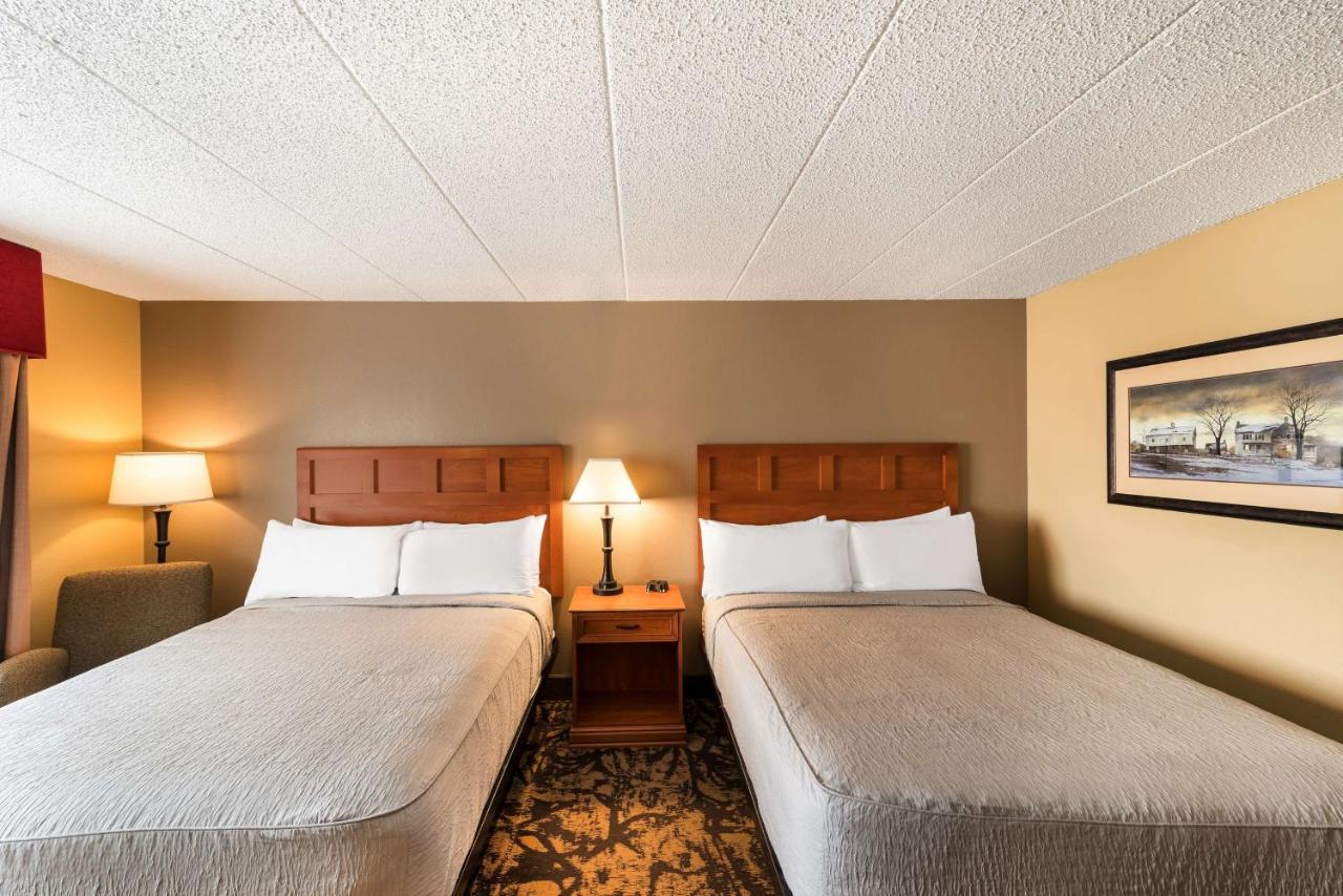 Best Western Derby Inn Eagle River Eksteriør bilde