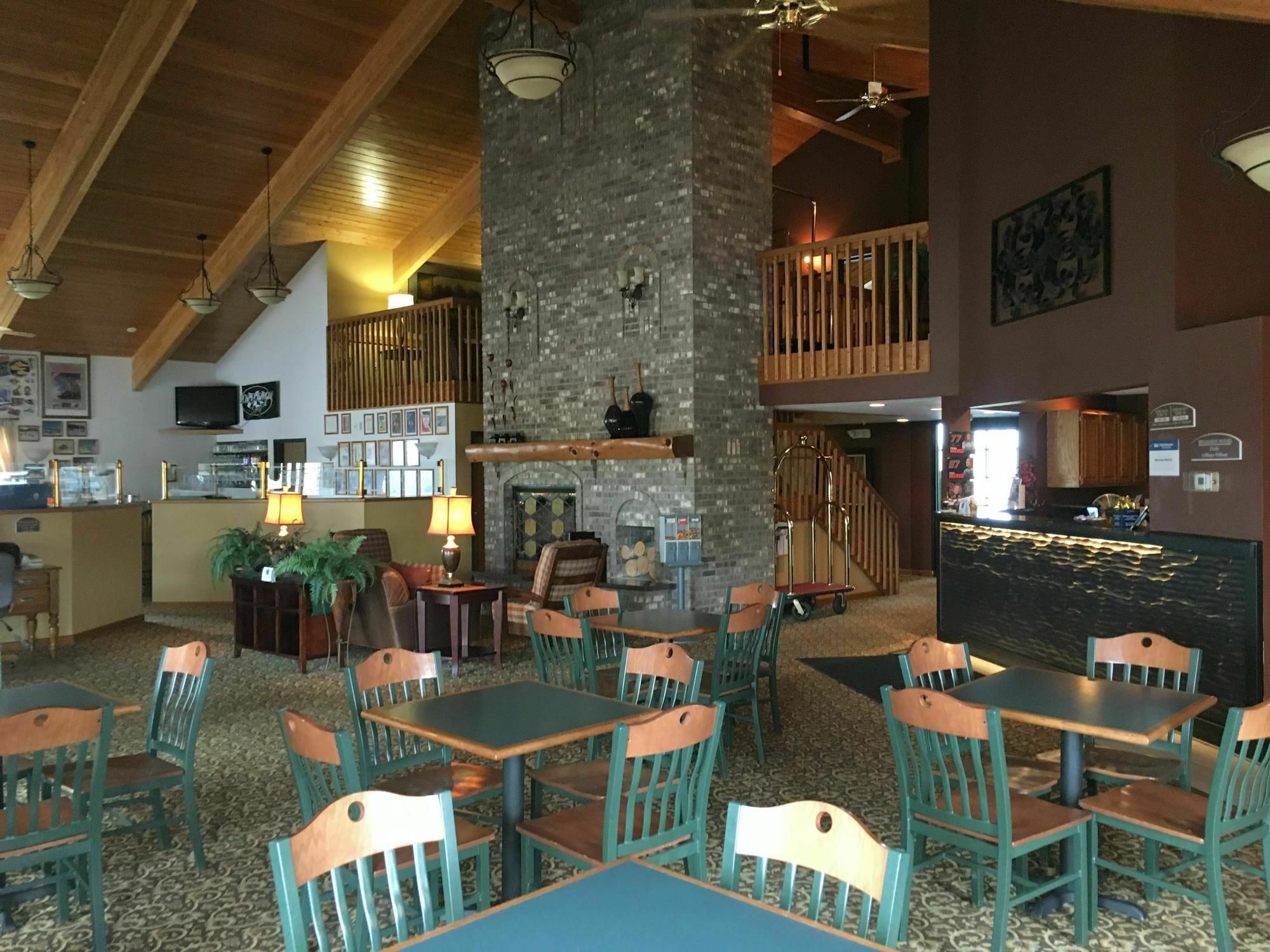 Best Western Derby Inn Eagle River Eksteriør bilde